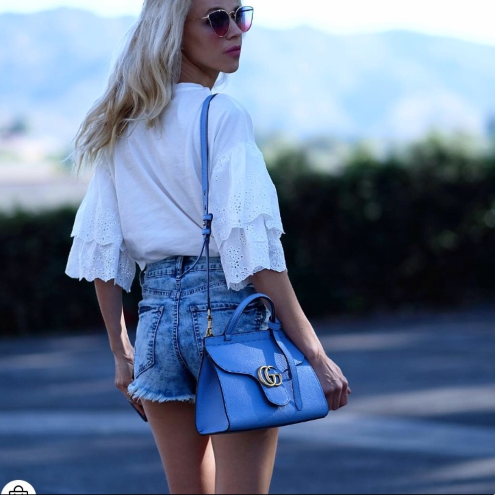 🌟 New Tee Shirt Beautiful Eyelet Ruffle Sleeves